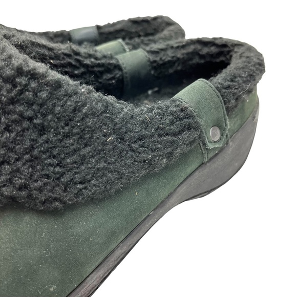 MERRELL ENCORE ICE SLIDE Slip On Mules Clogs Green Genuine Leather Shoes sz 7.5 - Picture 8 of 16